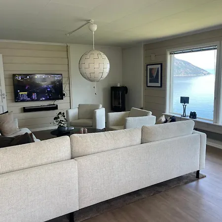 Holiday home Fjordhus