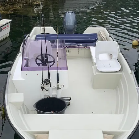 Holiday home Fjordhus Austreim