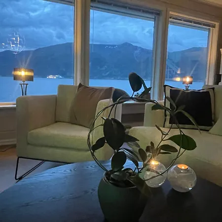 Holiday home Fjordhus